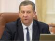 Пенсія або зарплата: Перед яким вибором поставив уряд українців