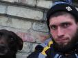 Вдарили ножем у спину та намагалися добити молотком: У Києві скоєно напад на ветерана АТО