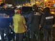 За 3 тис. доларів: Львів'янку, яка допомагала чоловікам виїхати за кордон, спіймали 